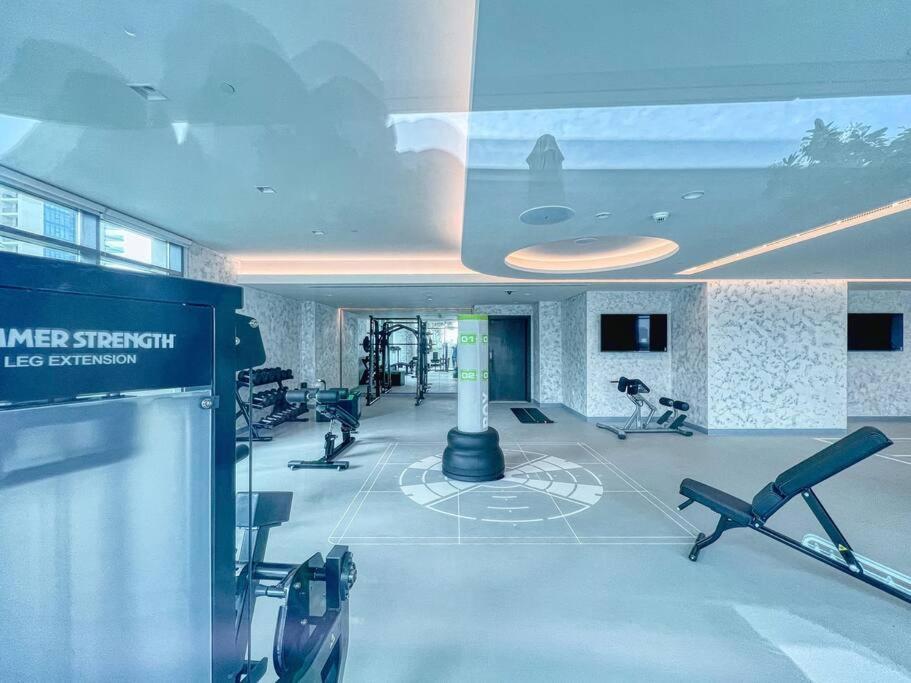 Apartment New Spectacular 2br W/marina Views Dubai
