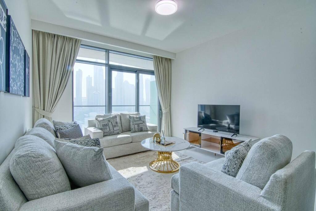 Apartment New Spectacular 2br W/marina Views Dubai