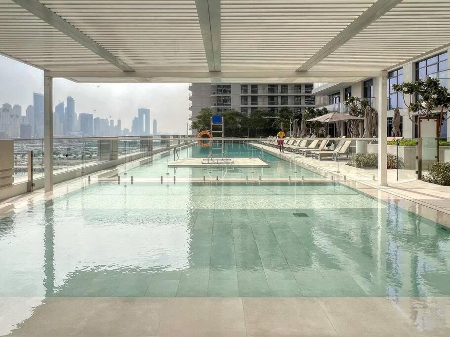 New Spectacular 2br W/marina Views Apartment *